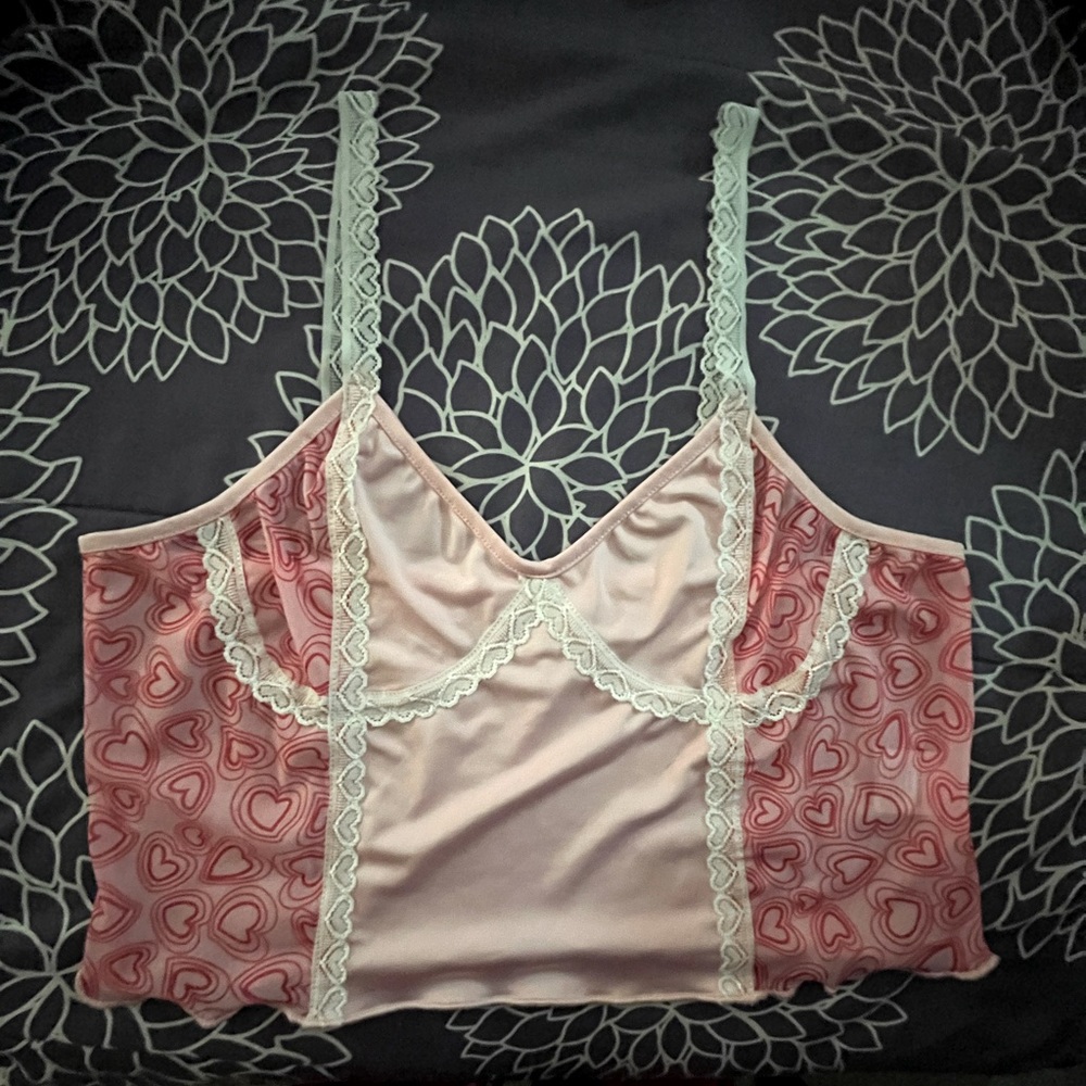Romwe Deadstock Y2k Heart Cropped Tanktop!